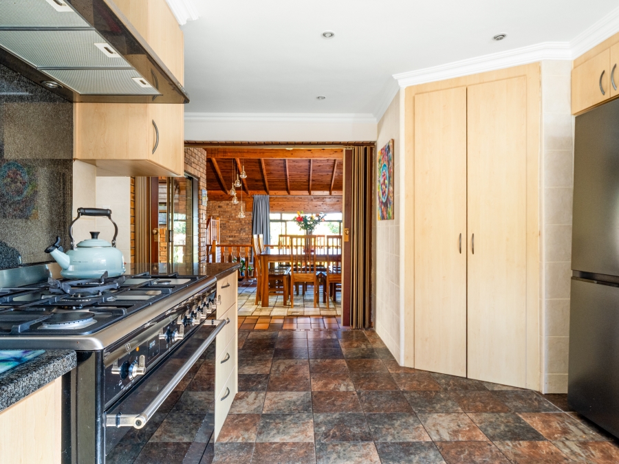 6 Bedroom Property for Sale in The Village Western Cape